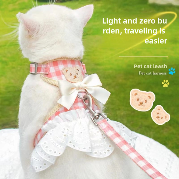 Cute teddy bear vest, pet leash to prevent escape, can be used when going out