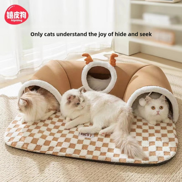 Autumn and winter elk shaped tunnel play sleep integrated pet nest